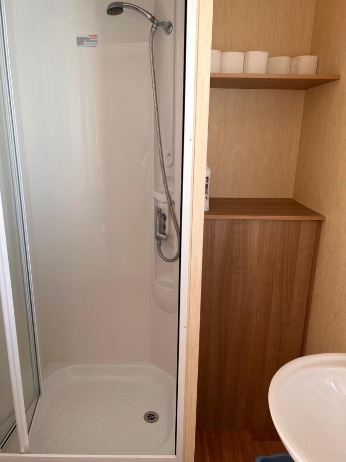 Hotel Evans Whitehouse Caravan Towyn Abergele Exterior foto